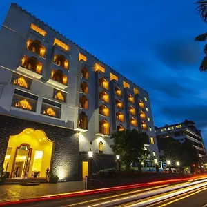 Hotel Royal Kandyan ****