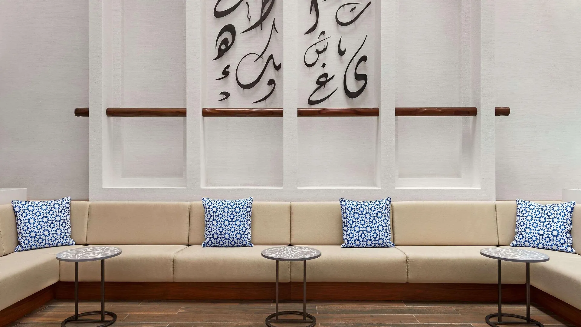 Ibis Styles Dubai Gold District Ξενοδοχείο
